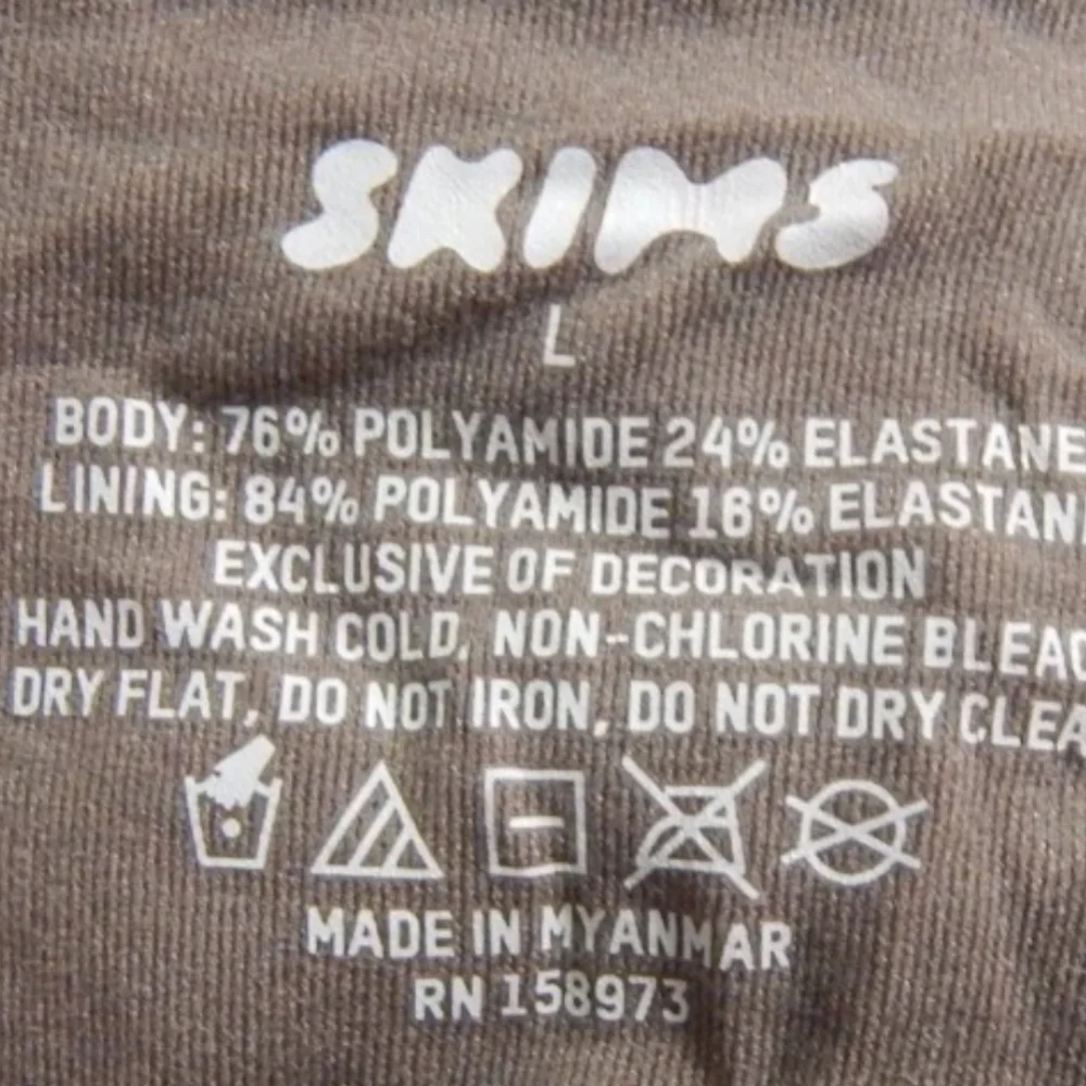 Skims Fits Everybody Crossover Bralette - Picture 2 of 3